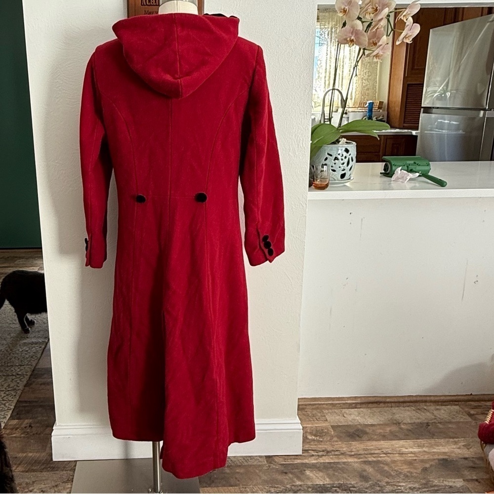 JG Hook 100% Wool Red Coat Black Velvet Inner Hood and Buttons Size 8 - Picture 7 of 16